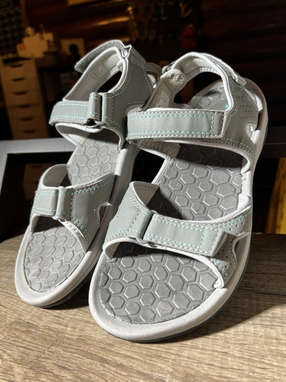Eddie Bauer Sunset Women’s Size 9 Gray Aqua Waterproof Hiking Sport Sandals